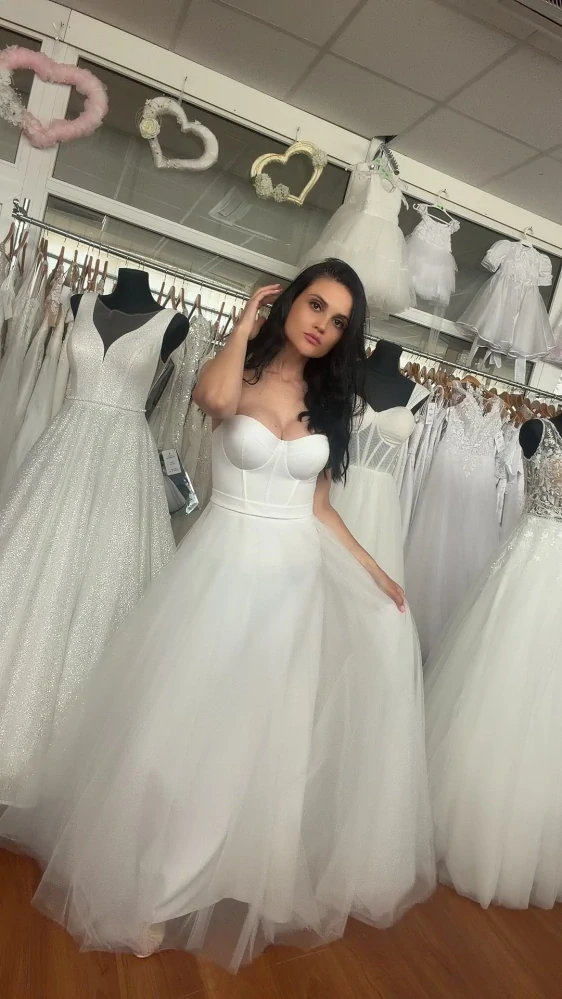Sárinka šaty